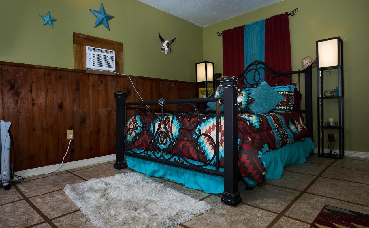 הומוססה Room In Bb - Pleasant Days Bb Tropical Master Suite מראה חיצוני תמונה